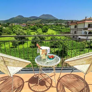 https://bella-mbriana-ercolano.hotels-amalfi.com